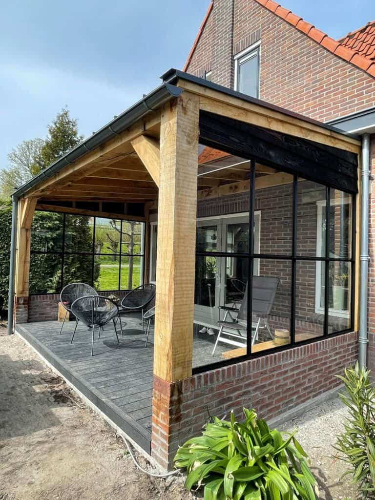 Firma Buitelaar - Tuinoverkapping - Industrieel - zwart - Veranda